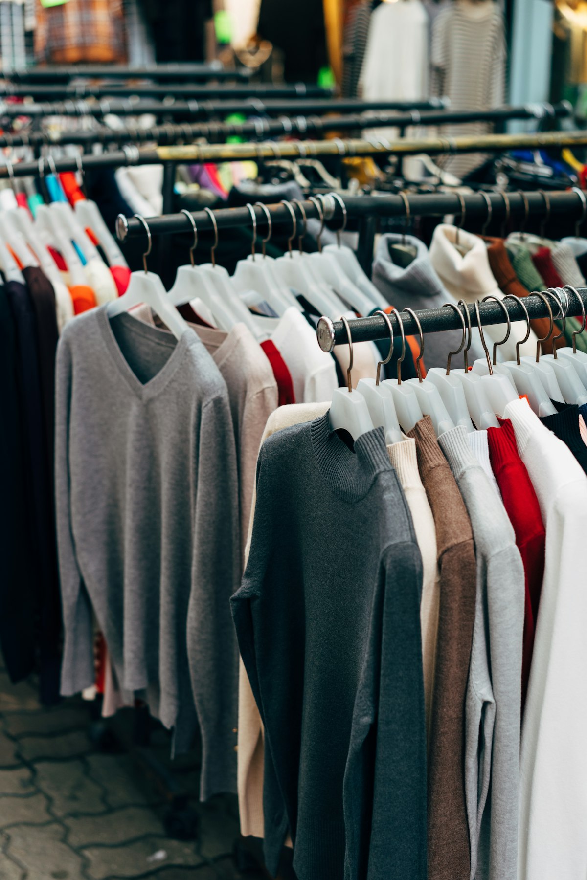 Ensaio de moda com linguagem urbana
